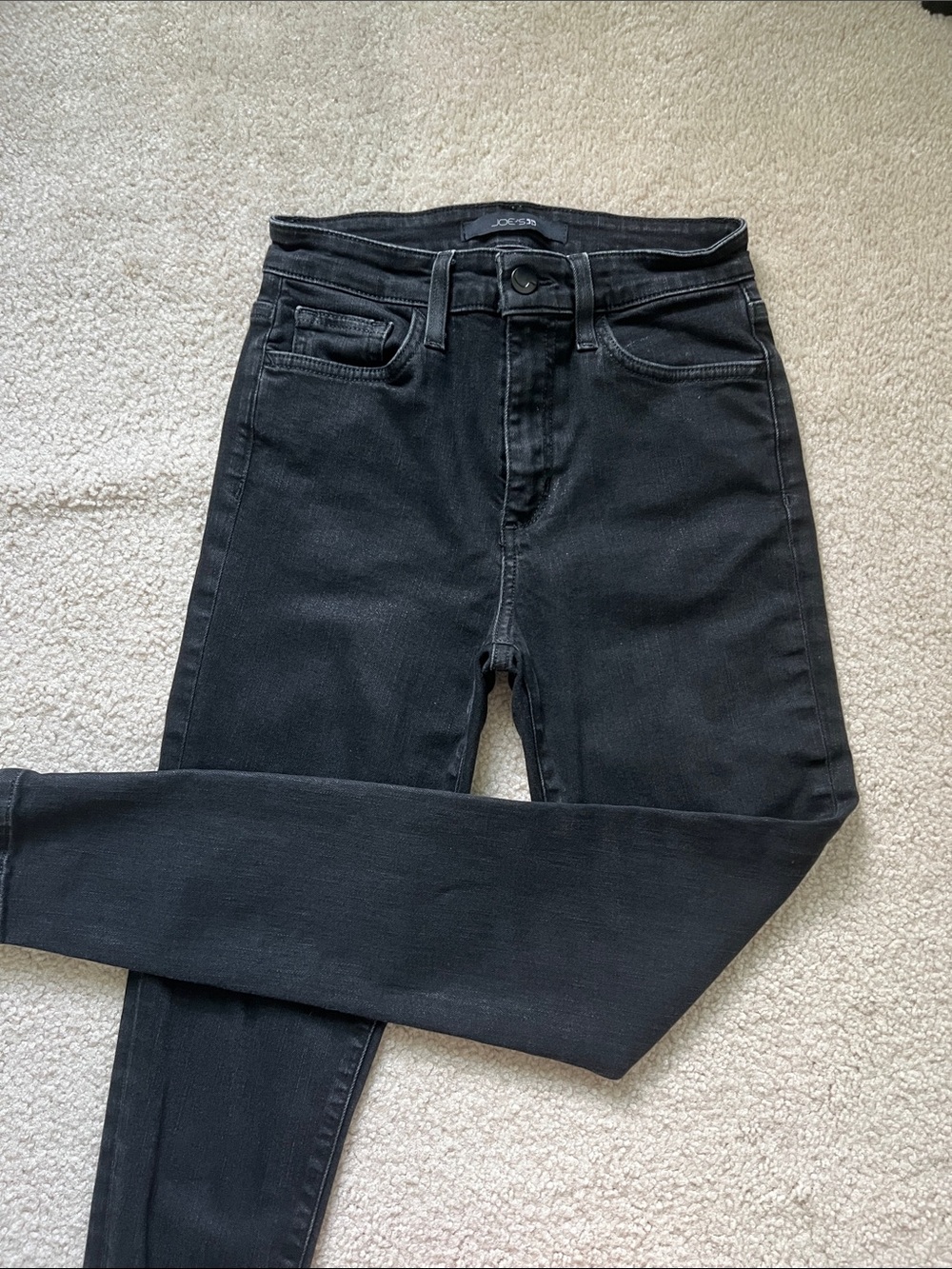 Joe’s Jeans Black Skinny Size 25